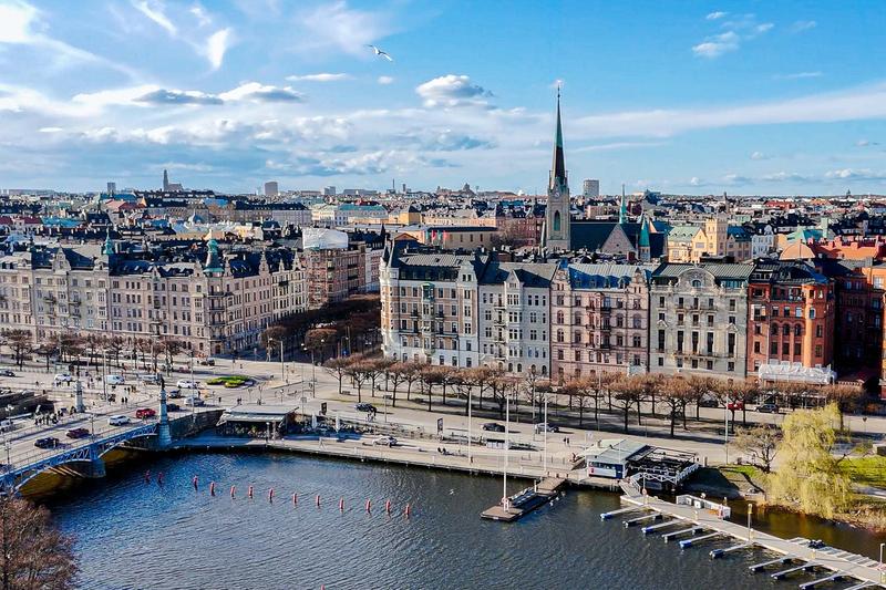 Czas lotu Poznań–Sztokholm