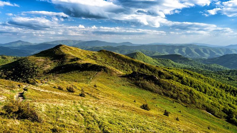 Kiedy jechać w Bieszczady