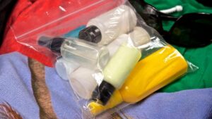 Ile płynów można zabrać w bagażu podręcznym Ryanair? Praktyczny przewodnik