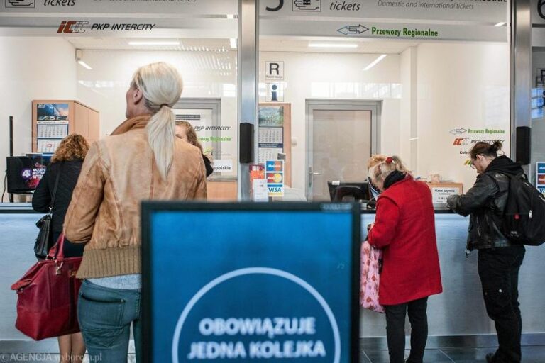 Ile wynosi odstępne przy zakupie biletów PKP? Sprawdź szczegóły!
