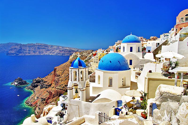Jak długo trwa lot na Santorini? Odkryj wszystko, co musisz wiedzieć!