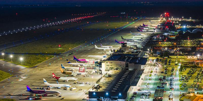 Czas lotu Antalya Katowice