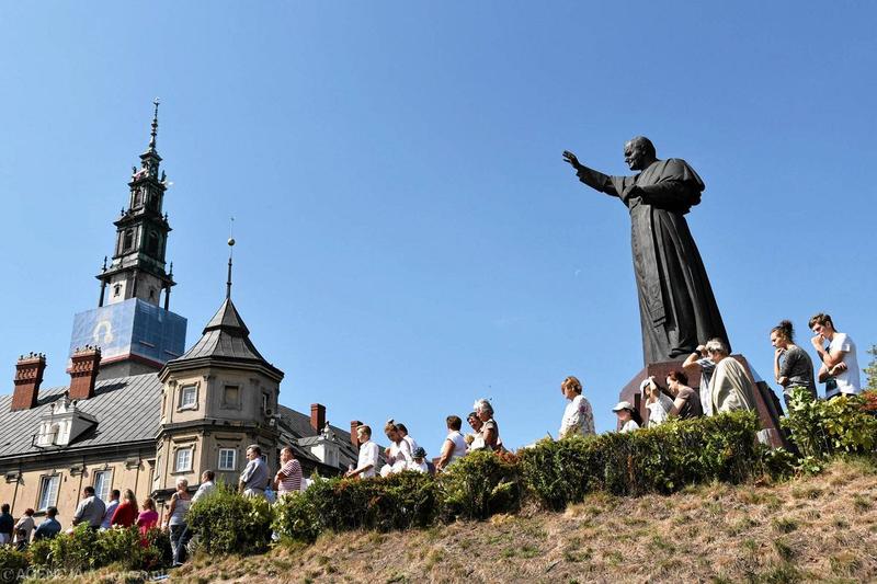 Podróż pociągiem na Jasną Górę
