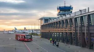 Jak długo trwa lot z Antalyi do Katowic? Przewodnik dla podróżnych