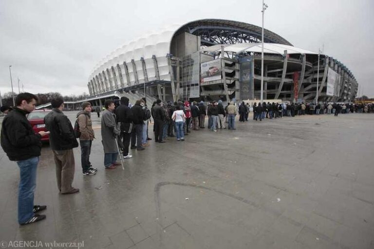 Jak długo trwa lot z Poznania do Lizbony? Dowiedz się już teraz!