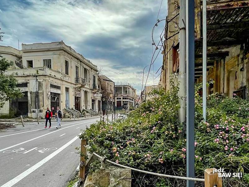 Jak szybko i wygodnie dojechać do Warosia?