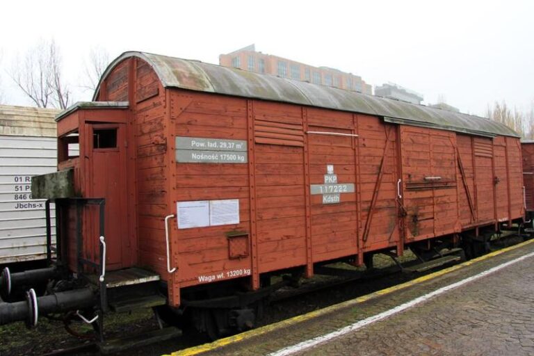 Jakie są wagi różnych typów wagonów PKP?