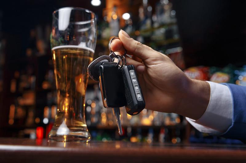 Kiedy możesz wsiąść za kierownicę po spożyciu 250 g wódki?