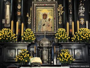 Najlepszy czas na wizytę na Jasnej Górze – odkryj tajemnice sezonowych pielgrzymek