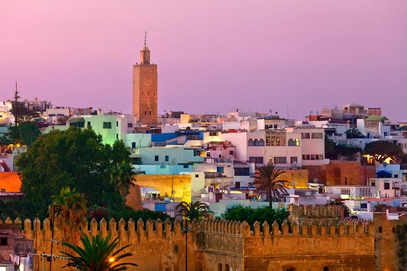 Przewodnik po pakowaniu: co spakować do Maroka na niezapomnianą podróż