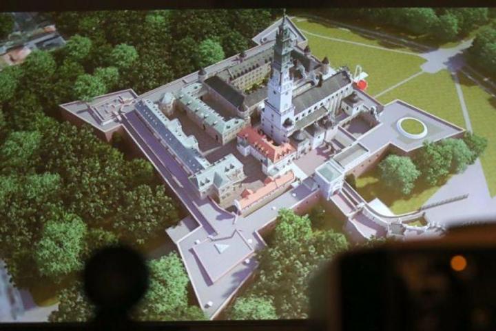 Przewodnik po podróży: Jak dojechać na Jasną Górę PKP?