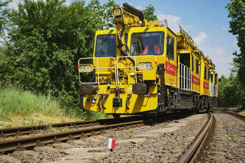 Analiza wydatków na prąd w transporcie kolejowym