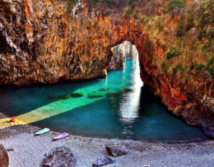 Najlepszy czas na podróż do Kalabrii
