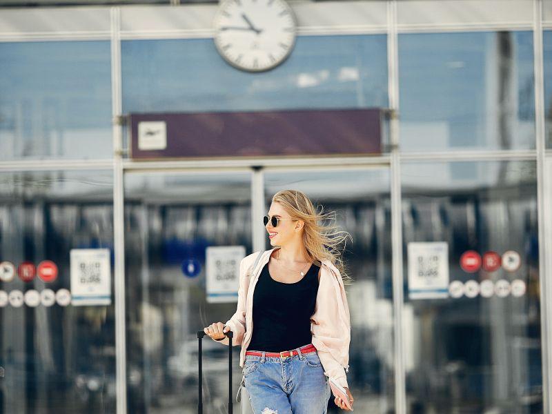 Przewóz papierosów samolotem