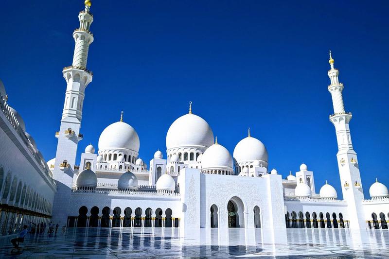 Szybki dojazd Abu Zabi Dubaj