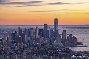 Jak długo trwa podróż samolotem z Polski do Nowego Jorku?